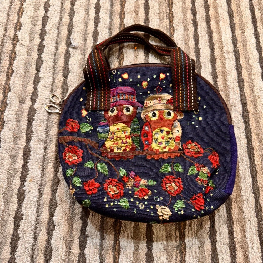 VTG Whimsical‎ Blue Owl Floral Tapestry Round Lined Small Zip Purse Handbag